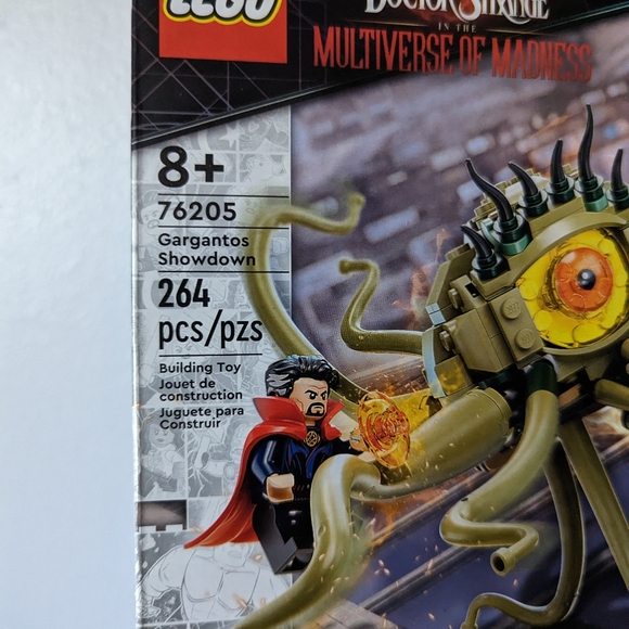 LEGO Marvel Doctor Strange the Multiverse of Madness Gargantos Showdown (76205) - Picture 4 of 5